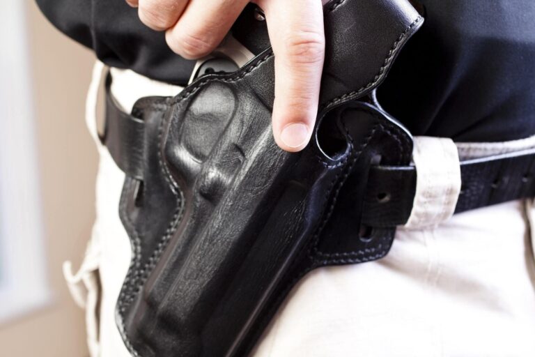 Read more about the article Unveiling the Top Picks: Best Concealed Carry Holster for Revolver